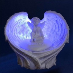 statues d'anges lumineux avec lumiere led