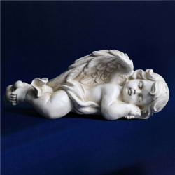 ANGE COUCHE QUI DORT