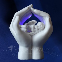 LUMIERE ANGE MAINS