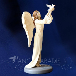 STATUETTE ANGE AVEC COLOMBE