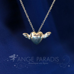 COLLIER COEUR PORTE PAR AILES D'ANGES