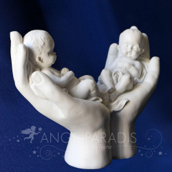 statues de bébes