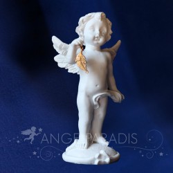FIGURINE ANGE AVEC FEUILLE DOREE