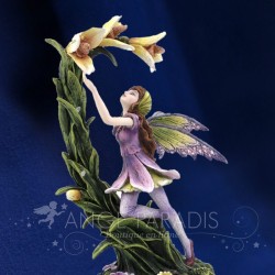 FIGURINE FEE