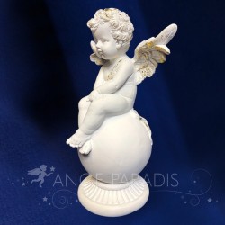 statuette ange boule