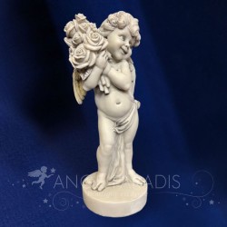 statuette ange gris avec fleur
