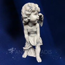 ange statuette