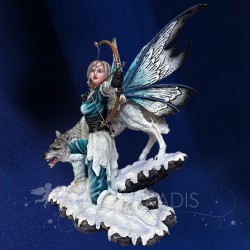 Statuette de Fée La combattante