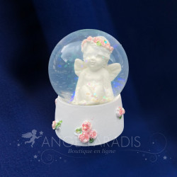 boule a neige avec un angelot
