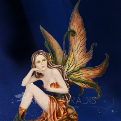 Statuette fée automnale aux ailes cuivrées, figurine décorative
