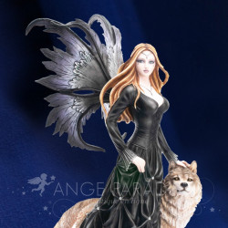 Figurine fée sombre avec loup – Grande statuette fantasy
