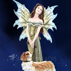 Fée verte avec chien magique – statuette décorative