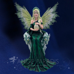 Figurine fée émeraude royale décorative