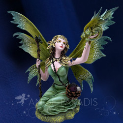 Fée sylvestre au dragon